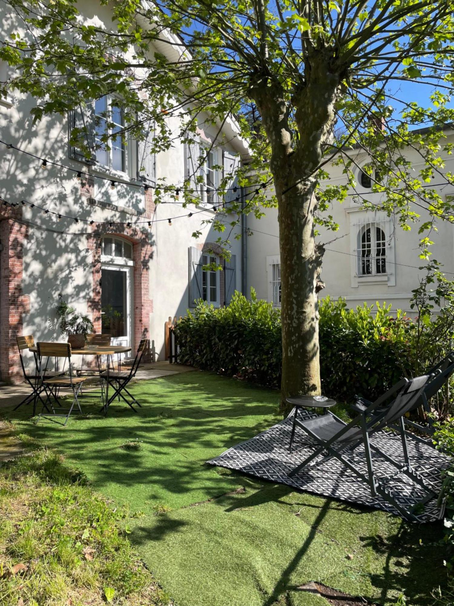 Maison A Avec Jardin Privatif Dans Domaine Des Crozes Vienne  Exteriér fotografie